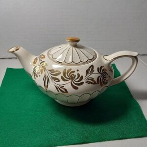 Vintagr Sadler England Tea Pot